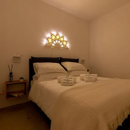 Peninsula Apartments-appartamento Pietrabianca Holiday home *