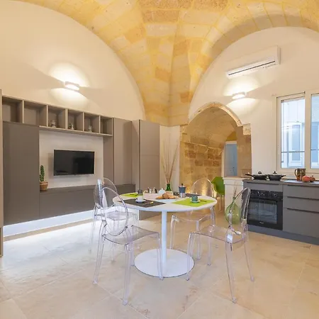 Peninsula Apartments-appartamento Pietrabianca *